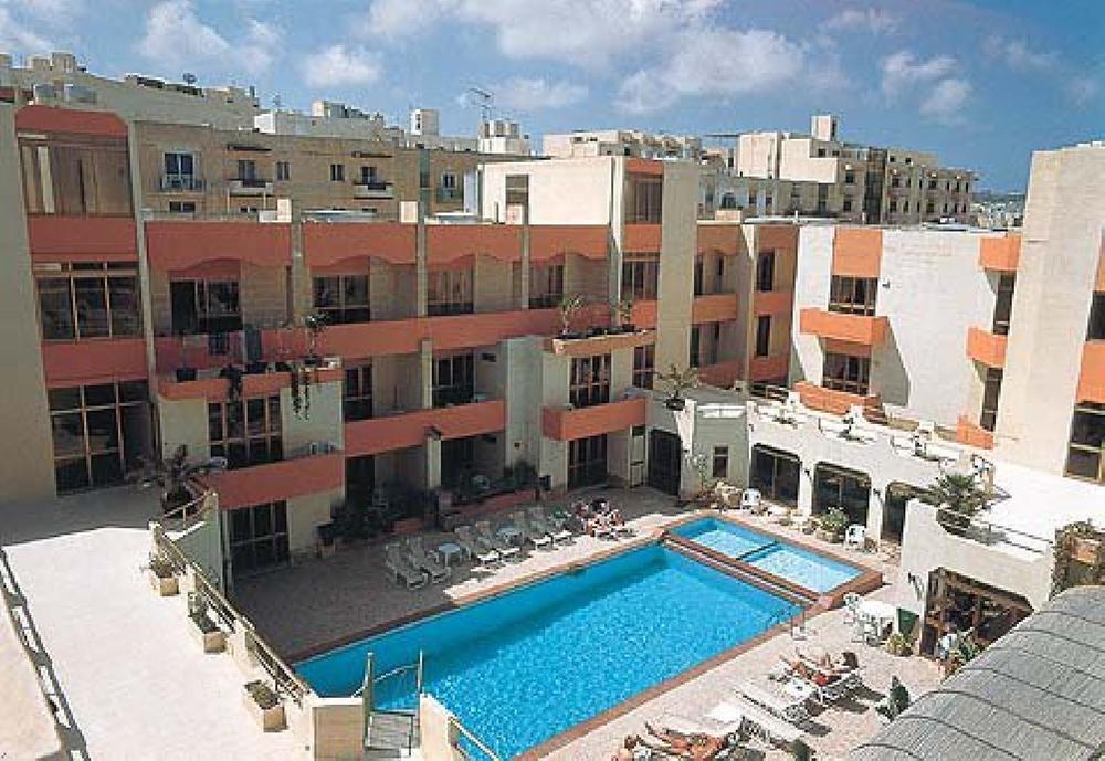 Clover Holiday Complex Qawra Exterior photo